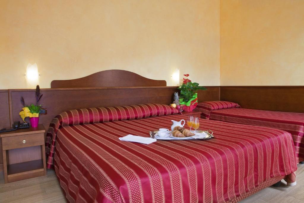 Hotel Baia Blu Αλάσιο Εξωτερικό φωτογραφία